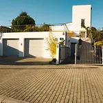 Edles In Architektenvilla Mit Grossem Pool, Sauna, Dachterrasse Und Malerischem Garten Lägenhet Pataias