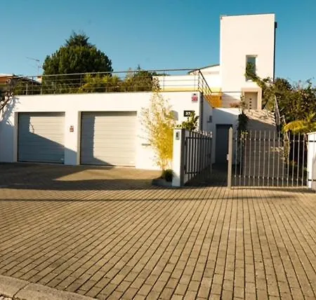 Edles In Architektenvilla Mit Grossem Pool, Sauna, Dachterrasse Und Malerischem Garten Apartment Pataias