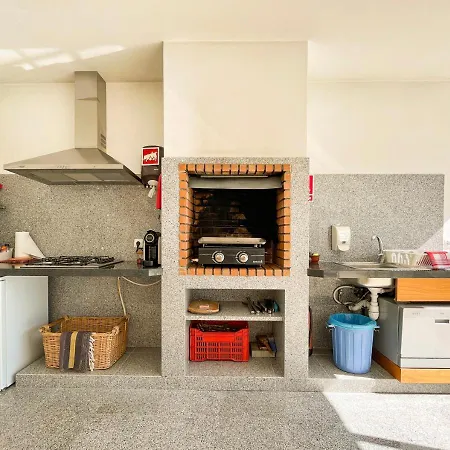 Lägenhet Edles In Architektenvilla Mit Grossem Pool, Sauna, Dachterrasse Und Malerischem Garten Pataias
