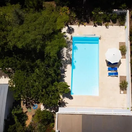 Lägenhet Edles In Architektenvilla Mit Grossem Pool, Sauna, Dachterrasse Und Malerischem Garten Pataias