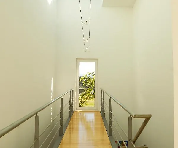 Edles In Architektenvilla Mit Grossem Pool, Sauna, Dachterrasse Und Malerischem Garten Apartament Pataias