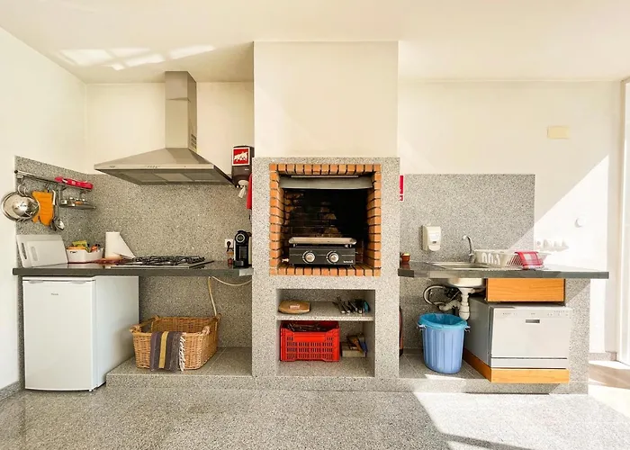 Apartament Edles In Architektenvilla Mit Grossem Pool, Sauna, Dachterrasse Und Malerischem Garten Pataias