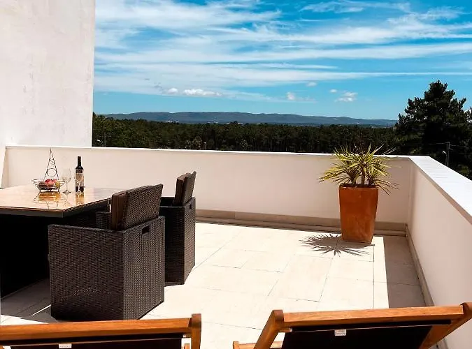 Edles In Architektenvilla Mit Grossem Pool, Sauna, Dachterrasse Und Malerischem Garten Apartament *